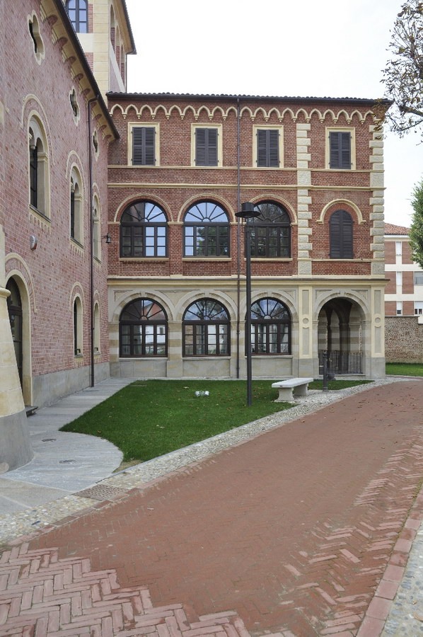 P01-02valfenera-palazzo02