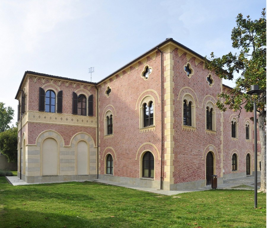 P01-02valfenera-palazzo03