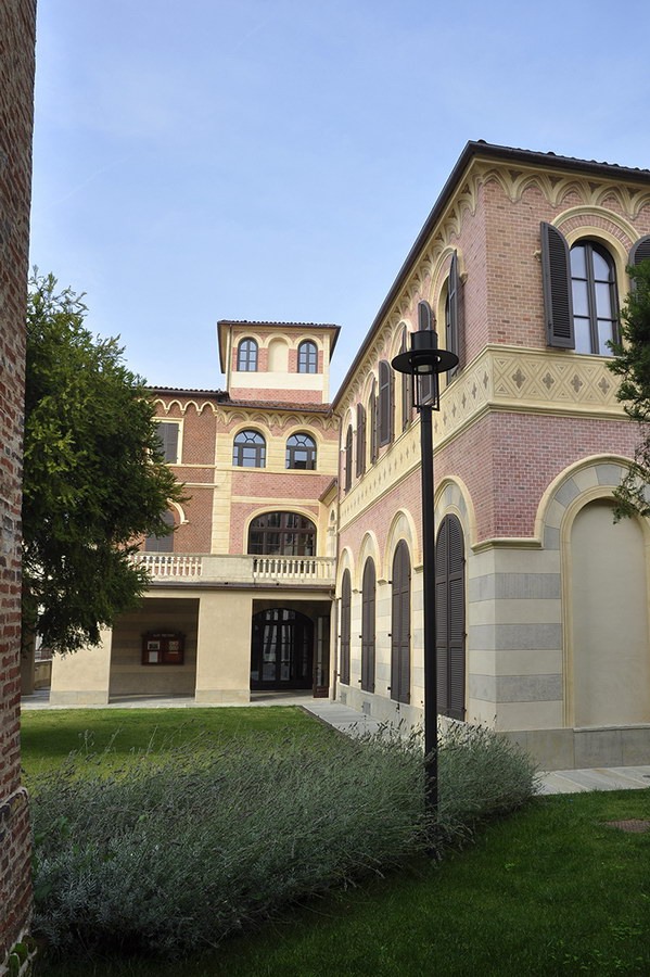 P01-02valfenera-palazzo04