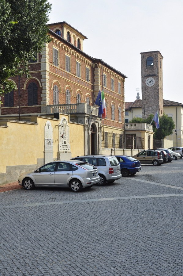 P01-02valfenera-palazzo06