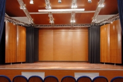 P02-11auditorium-bsd05